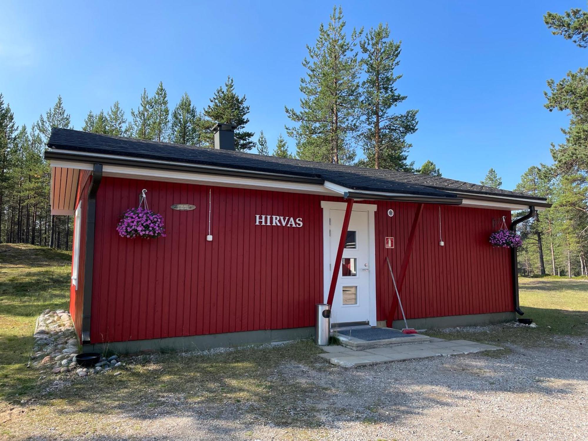 ホテル Porotila Toini Sanila Sevettijärvi エクステリア 写真